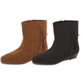 Mokassin Stiefelette mit seitlichen Fransen, kleiner Keilabsatz,