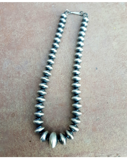 Kette aus Navajo Beads